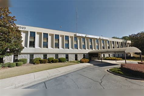 emory smyrna hospital|733 bed teaching hospital.